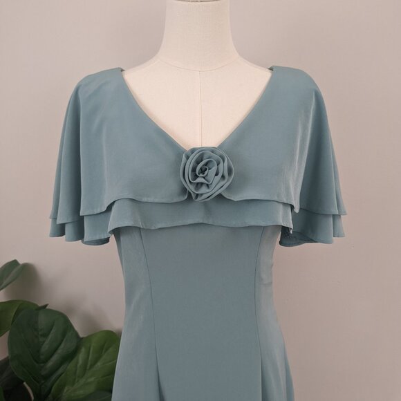 Vintage Sage Green Floor Length Dress with Draped Sleeves – Size 6/8 - Picture 2 of 6